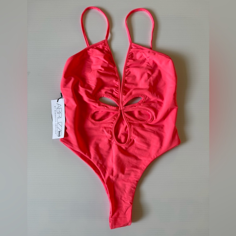 One pc swimwear